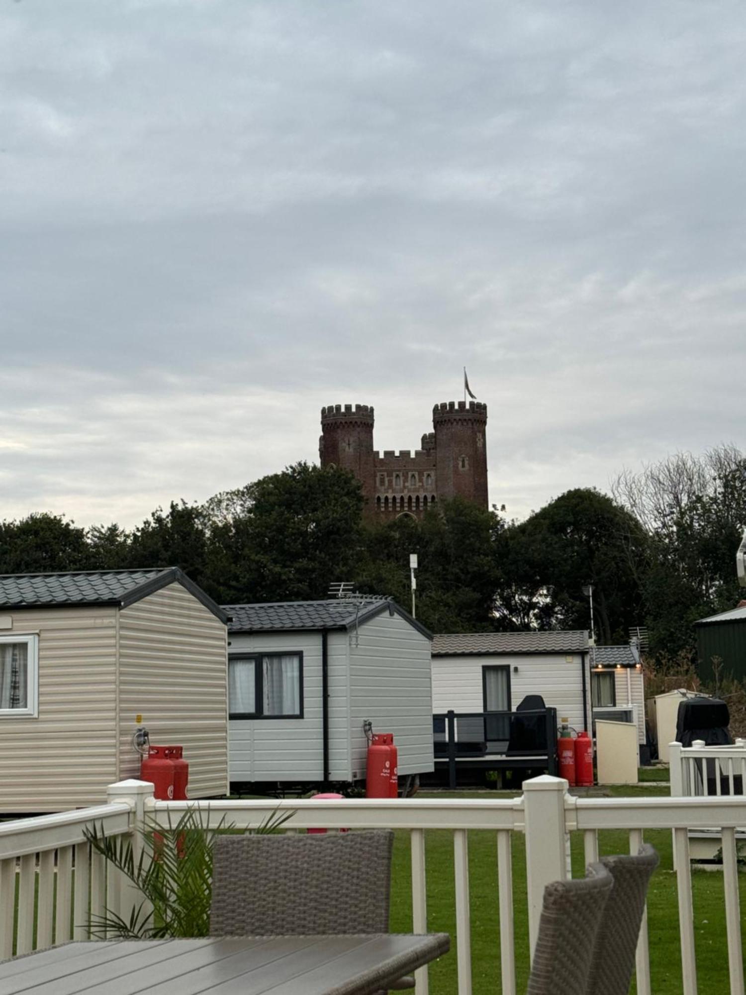 Hot Tub Retreat At Tattershall Lakes Kültér fotó